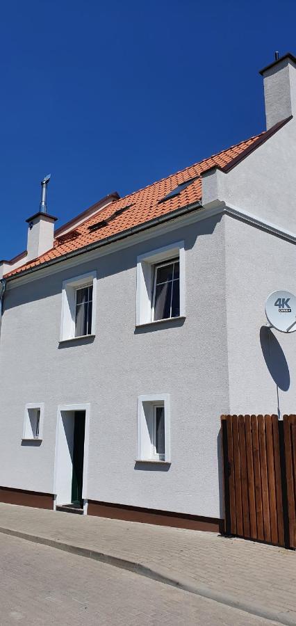 Villa Dom W Miescie Reszel Esterno foto