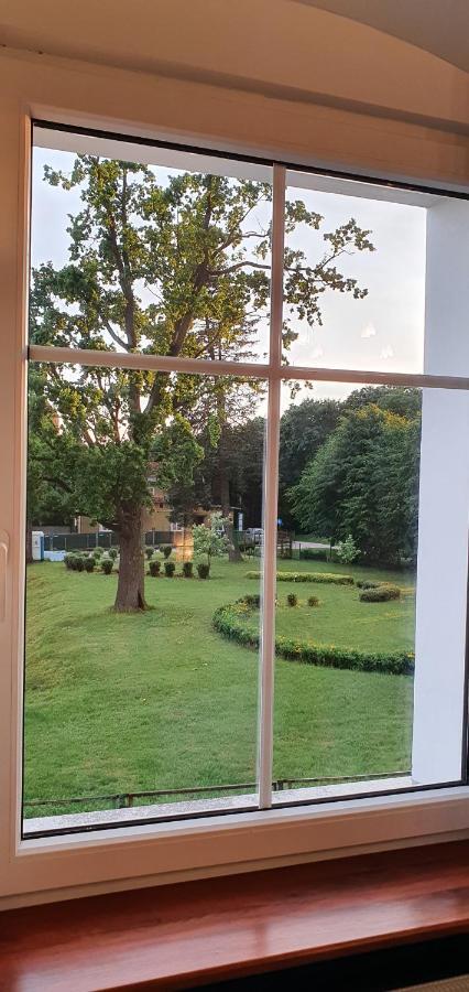 Villa Dom W Miescie Reszel Esterno foto